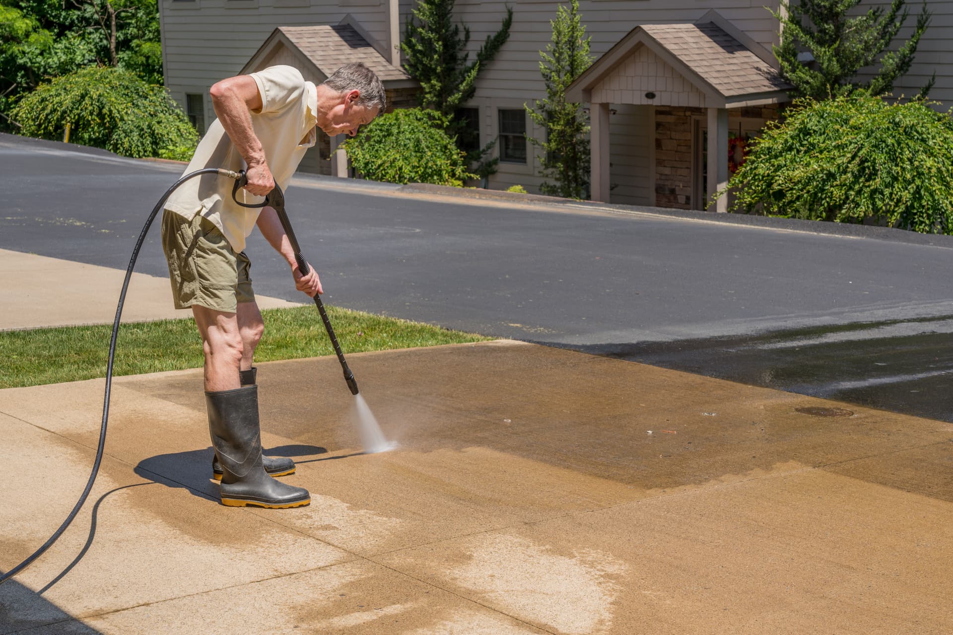 The Impact of San Antonio’s Heat, Humidity & Weather on Your Home — and How Regular Pressure Washing Protects It image